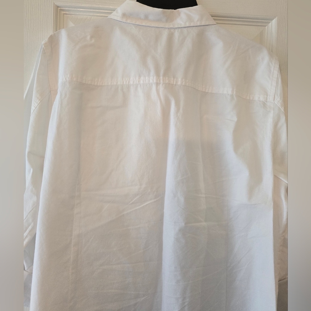 Tommy Hilfiger White Button-Up Shirt with Pocket - Picture 7 of 9